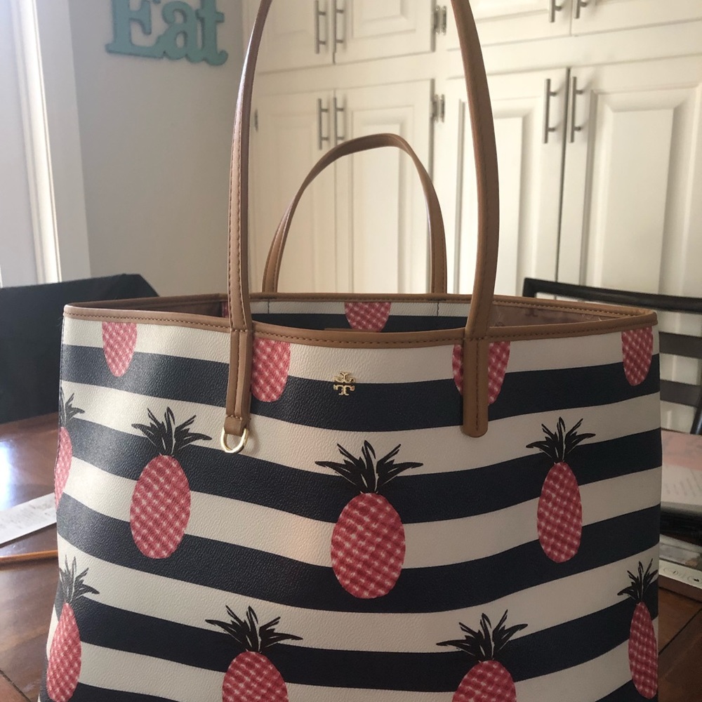 Tory Burch Kerrington Pineapple Tote
